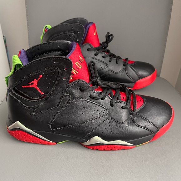 air jordan 7 retro marvin the martian